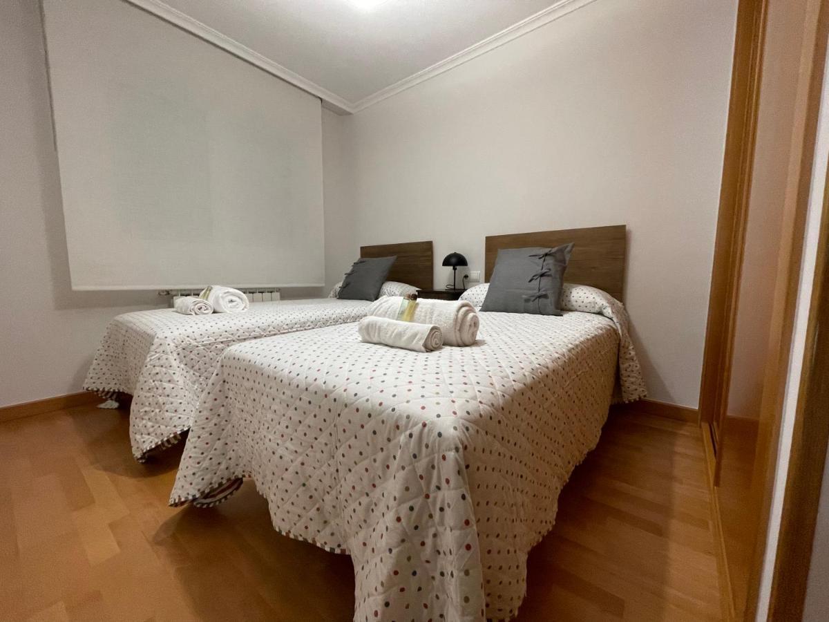 Апартаменты Oktheway Castelao Street Саррия Экстерьер фото